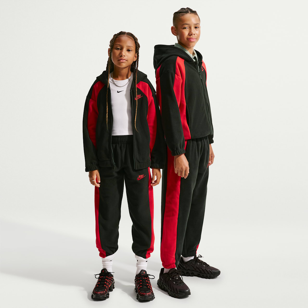 NIKE公式】 ジュニア（7～15歳） アパレル【ナイキ公式通販】